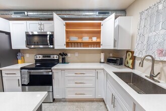 2812 S Mill Ave, Unit 2812 in Tempe, AZ - Building Photo - Building Photo