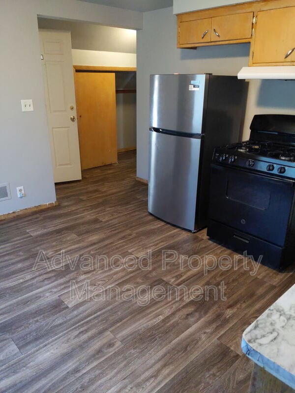 2444 N 55th St in Milwaukee, WI - Building Photo - Building Photo