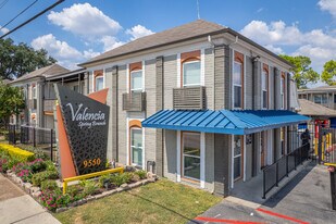Valencia at Spring Branch in Houston, TX - Building Photo