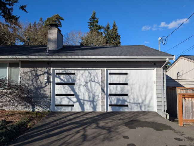 9127 218th St SW in Edmonds, WA - Building Photo - Building Photo