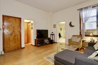 816 Bloomfield St in Hoboken, NJ - Building Photo - Building Photo