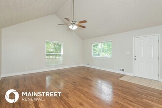 111 Russell Cir in Mcdonough, GA - Building Photo - Building Photo