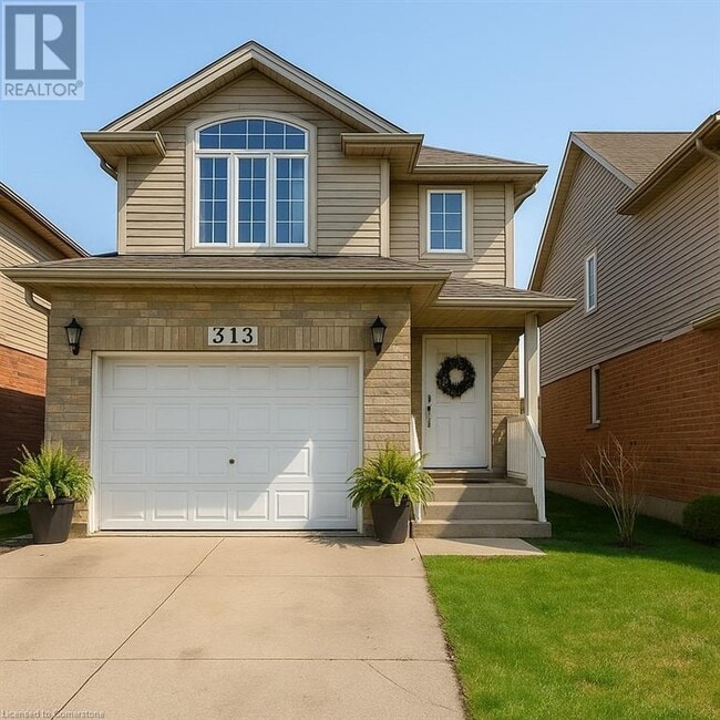 property at 313 Featherstone Crescent
