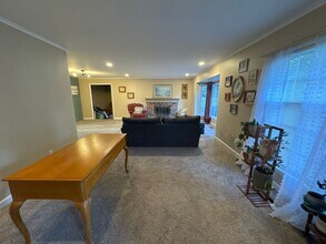 221 Wedgewood Pl in Paducah, KY - Building Photo - Building Photo