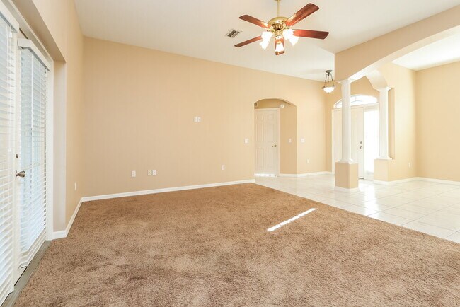 5009 25th St E in Bradenton, FL - Building Photo - Building Photo