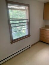 1319 Drake St, Unit #2 in Madison, WI - Foto de edificio - Building Photo