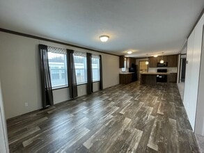 194 Apollo Ave in Flushing, MI - Building Photo - Building Photo