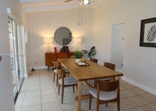 14101 SW 112th St in Miami, FL - Building Photo - Building Photo