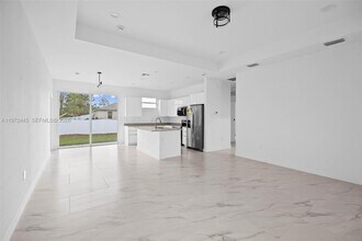 1923 Sunniland Blvd in Lehigh Acres, FL - Building Photo - Building Photo