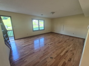 318 Edmond Dr in Abingdon, VA - Building Photo - Building Photo