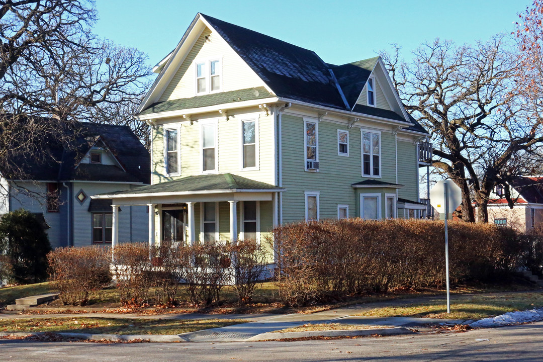 754 19th St in Des Moines, IA - Foto de edificio