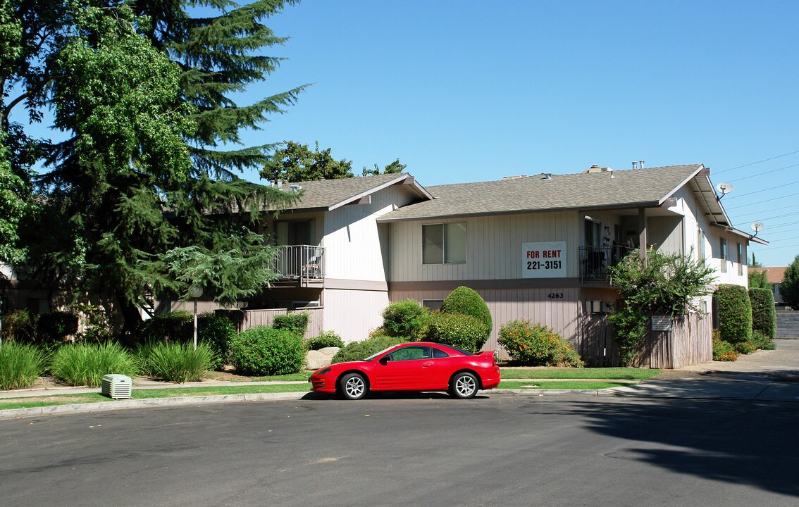 Bengston Apartments in Fresno, CA - Building Photo