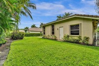 1623 Victoria Pointe Ln in Weston, FL - Foto de edificio - Building Photo