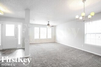10851 Zimmerman Ln in Indianapolis, IN - Building Photo - Building Photo