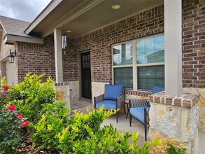 7302 Flintrock Hollow Trail in Richmond, TX - Building Photo - Building Photo