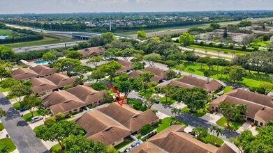8089 Springtree Rd in Boca Raton, FL - Building Photo - Building Photo