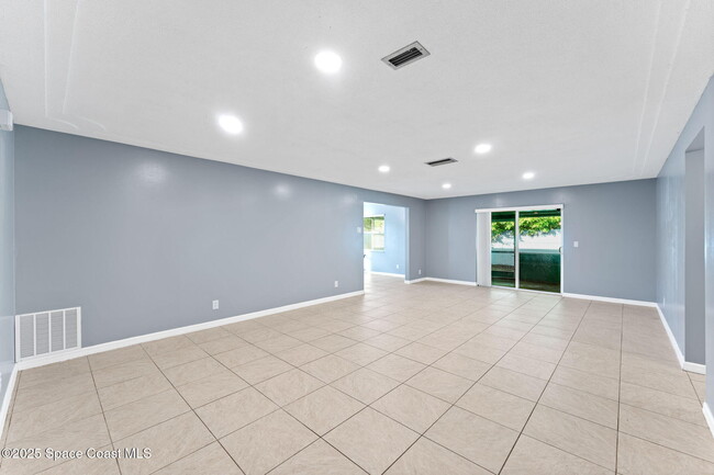 1565 Venus St in Merritt Island, FL - Building Photo - Building Photo