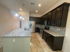 1449 E Lovebird Ln in Gilbert, AZ - Building Photo - Building Photo