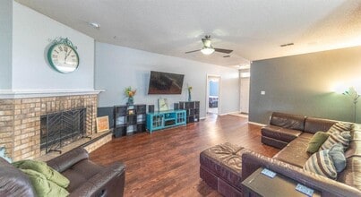 6706 86th St in Lubbock, TX - Building Photo - Building Photo