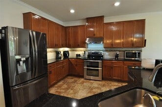 12400 Knowell Dr in Austin, TX - Building Photo - Building Photo