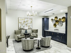 1478 Riverplace Blvd in Jacksonville, FL - Building Photo - Building Photo