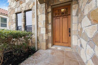 106 Feritti Dr in Austin, TX - Building Photo - Building Photo
