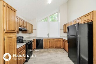 587 Farmbrook Trail NE in Kennesaw, GA - Building Photo - Building Photo