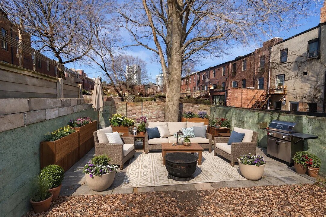 187 Bond St in Brooklyn, NY - Building Photo