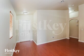 3732 Sorrowing Sparrow Ct in North Las Vegas, NV - Building Photo - Building Photo