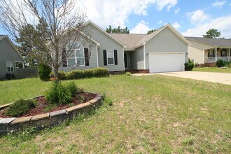 5604 Thackeray Dr in Fayetteville, NC - Building Photo - Building Photo
