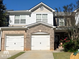 3316 Fernview Dr in Lawrenceville, GA - Building Photo