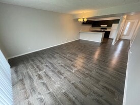 Lakeview Terrace Apartments in Lake Villa, IL - Building Photo