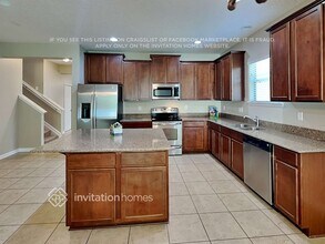 137 Tollerton Avenue in Saint Johns, FL - Foto de edificio - Building Photo