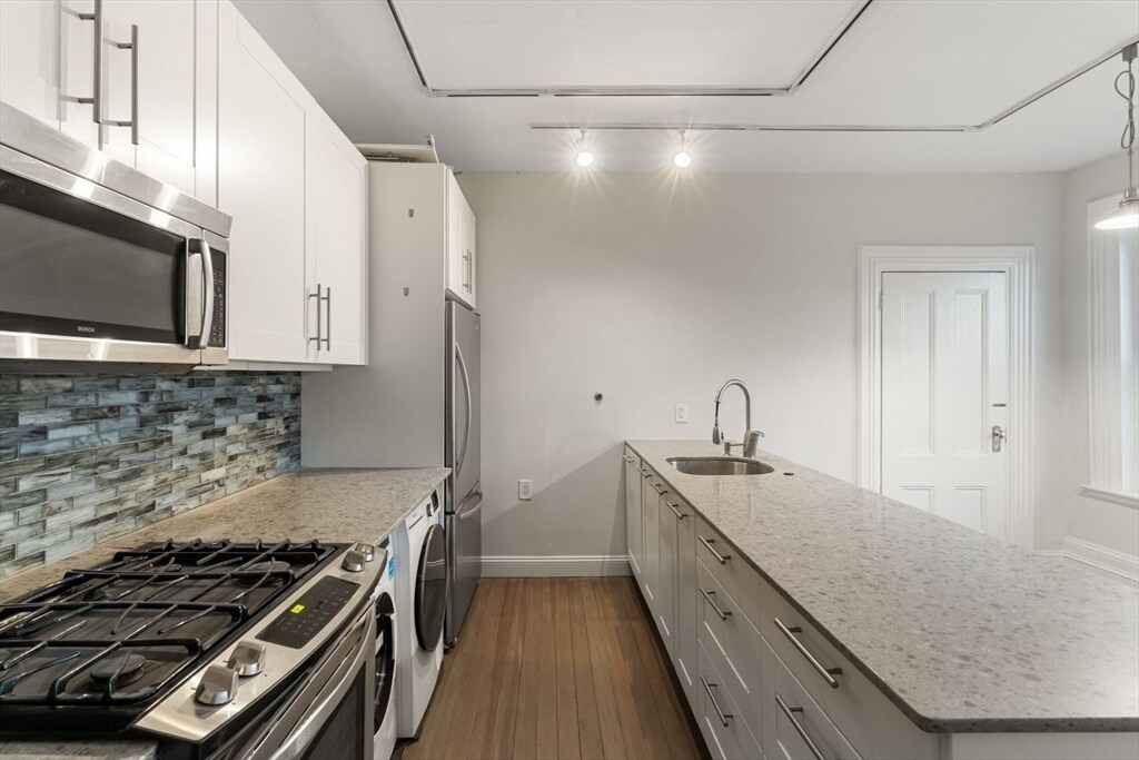 548 Massachusetts Ave, Unit 4 in Boston, MA - Foto de edificio