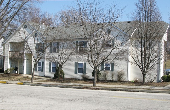 Multifamily with 7 Spacious Units in Lafayette, IN - Building Photo - Building Photo