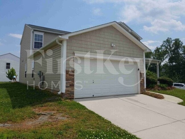 4406 Vernon Cir SE in Kernersville, NC - Building Photo - Building Photo