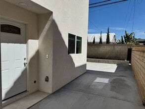 11602 Valley View Ave in Whittier, CA - Building Photo - Building Photo