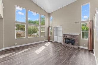 13422 Apricot Tree Ln in Corona, CA - Building Photo - Building Photo