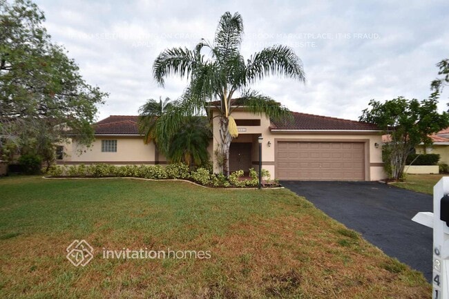 property at 6341 Sedgewyck Cir W