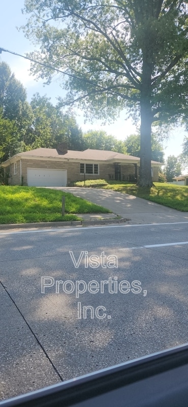 7601 Shepherdsville Rd