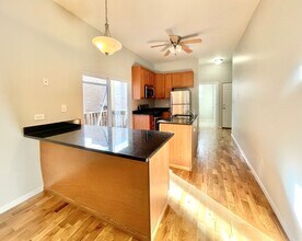 1644 N California Ave in Chicago, IL - Building Photo - Building Photo