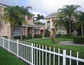 3937 NW 122nd Terrace in Sunrise, FL - Building Photo - Building Photo