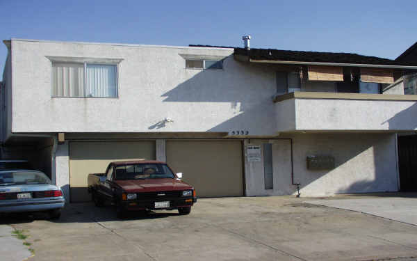 5332 Wightman St in San Diego, CA - Foto de edificio - Building Photo