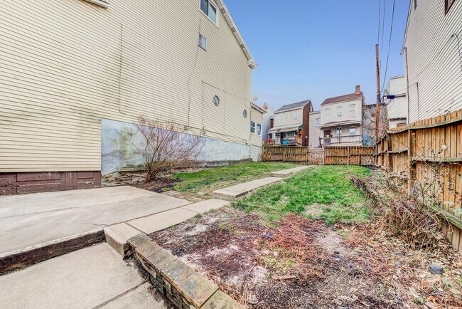 5 Renwick St in Pittsburgh, PA - Building Photo - Building Photo