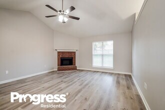 10712 Oak Cir N in Olive Branch, MS - Building Photo - Building Photo