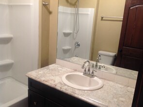 1118 W Summer St in Appleton, WI - Building Photo - Building Photo