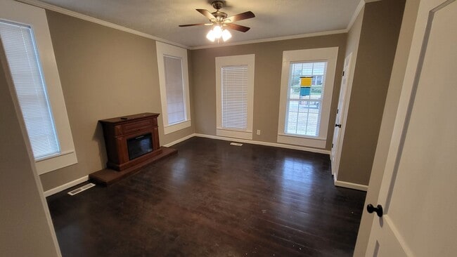 211 West Dr in Dublin, GA - Building Photo - Building Photo