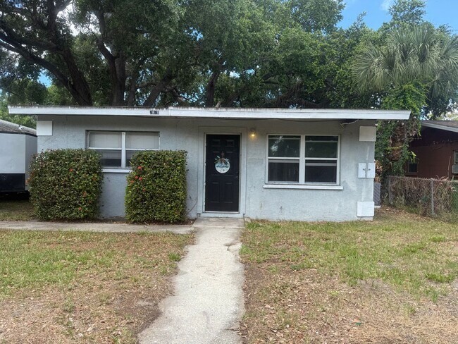 property at 2425 Dixie Ave