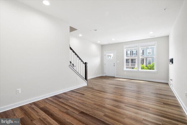 3606 Timber Green Dr in Urbana, MD - Building Photo - Building Photo