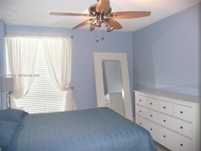 17560 Atlantic Blvd in Sunny Isles Beach, FL - Building Photo - Building Photo